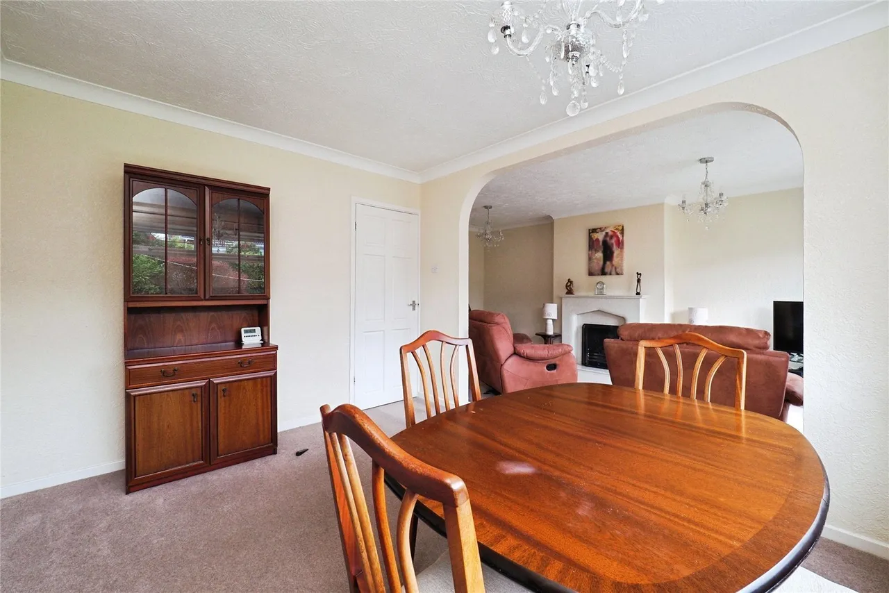 Alexander Close, Hucknall, Nottingham, Nottinghamshire, NG15, photo 5
