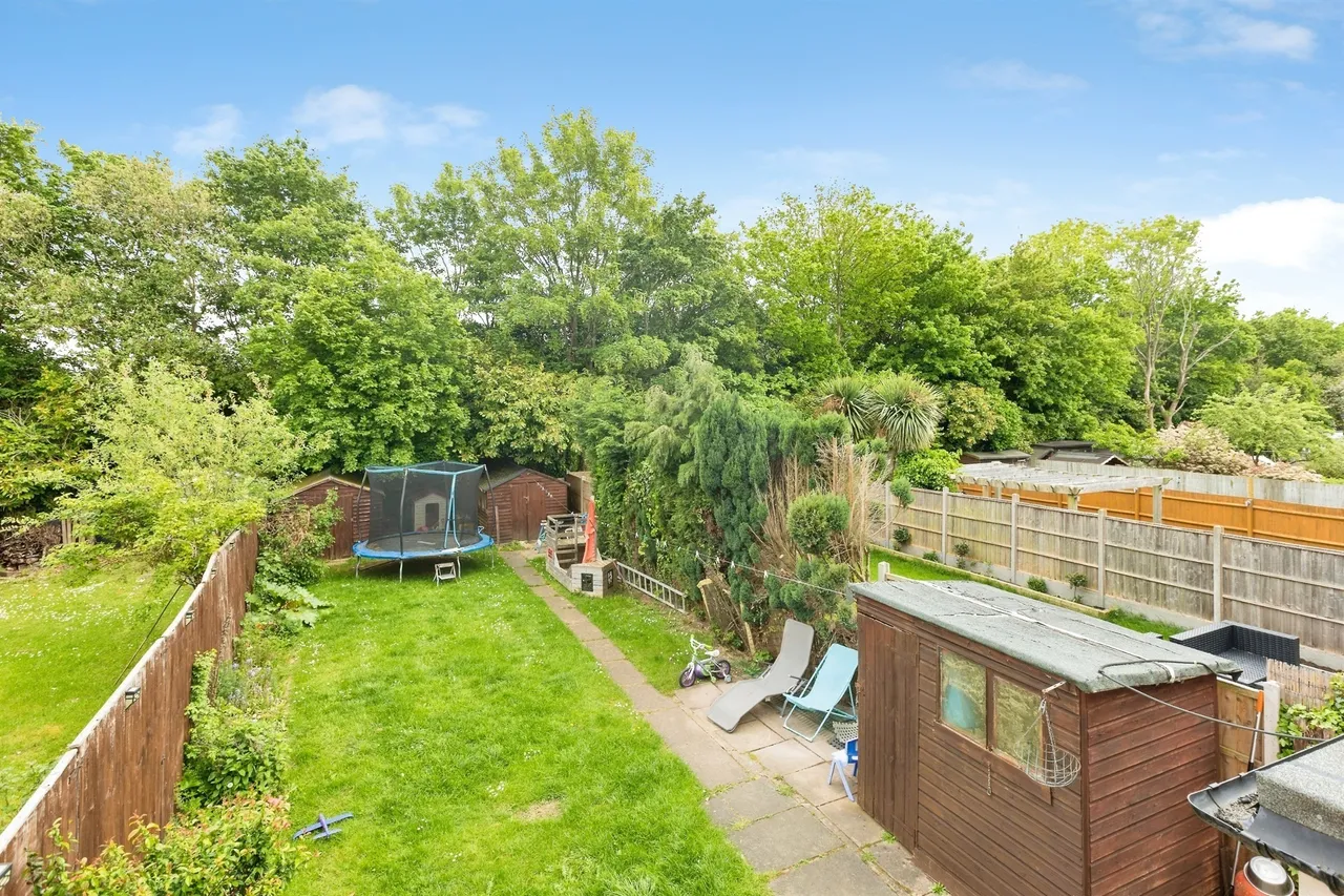 Oakleigh Avenue, Glen Parva, LE2, photo 20