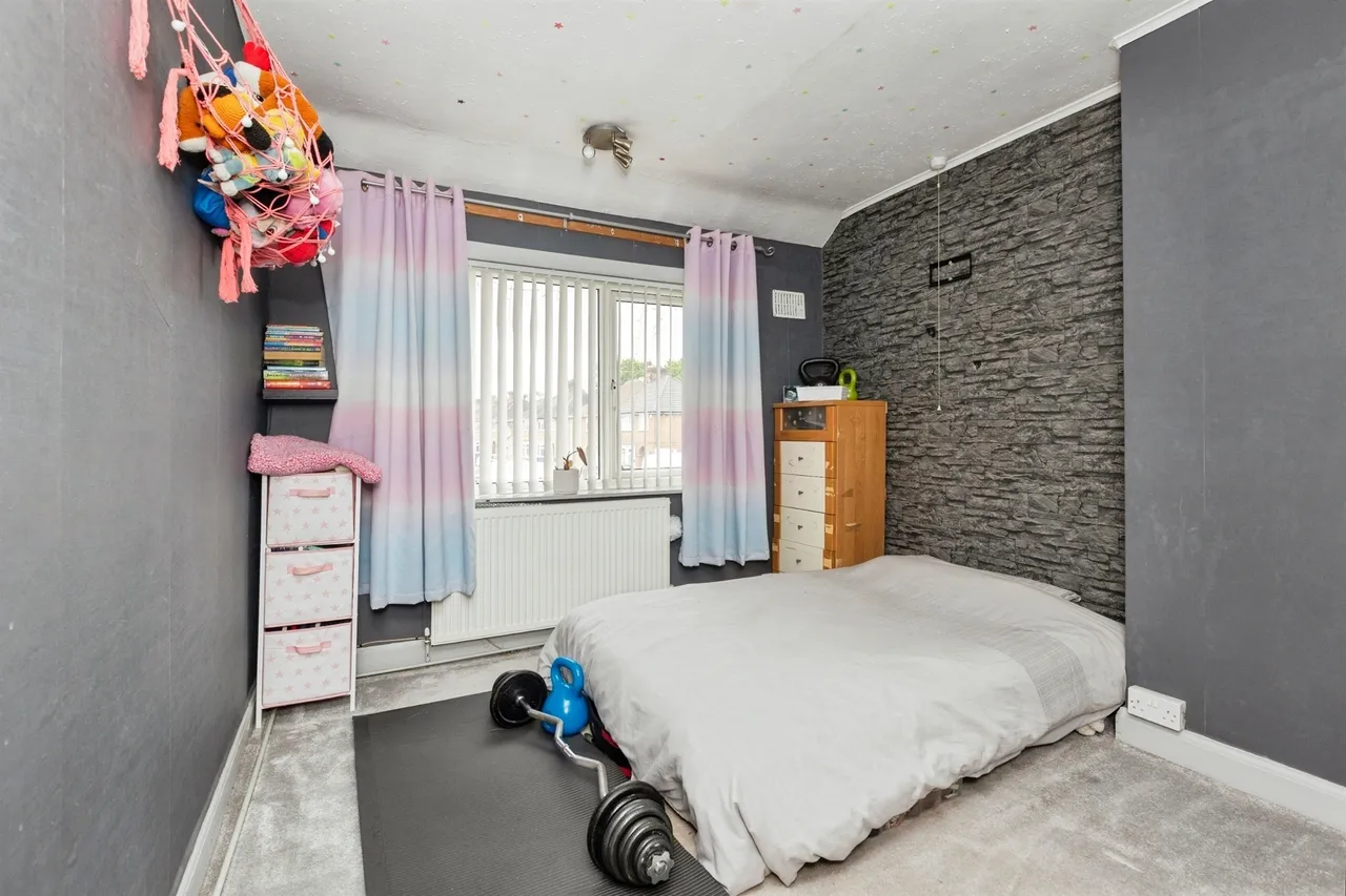 Oakleigh Avenue, Glen Parva, LE2, photo 18