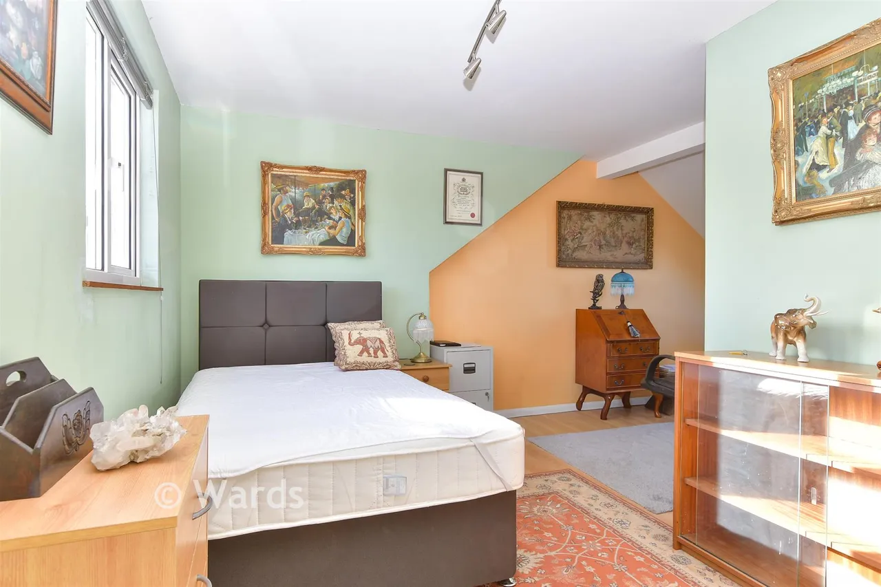 Hilltop Road, Rochester, ME2, photo 7