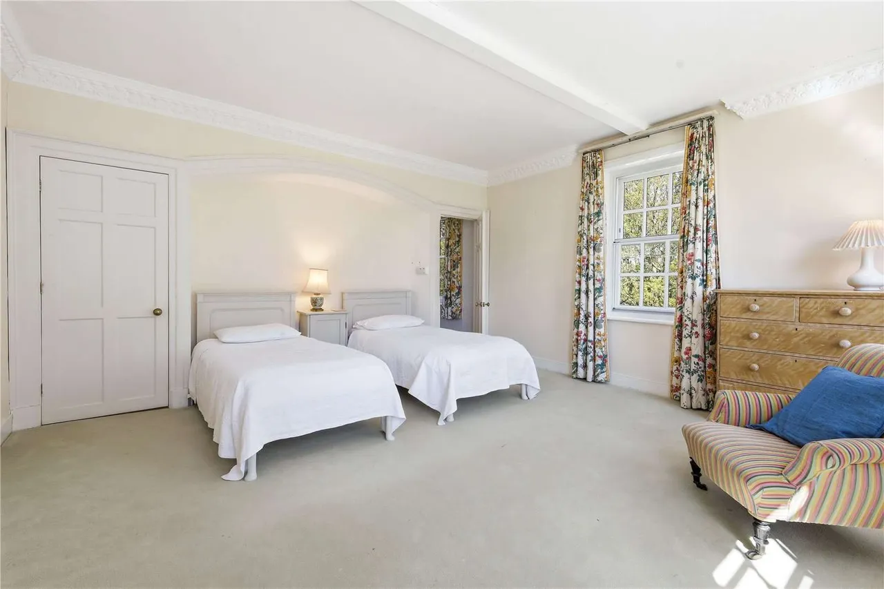 Wood Farm Lane, Reydon, Southwold, Suffolk, IP18 6SL, photo 10