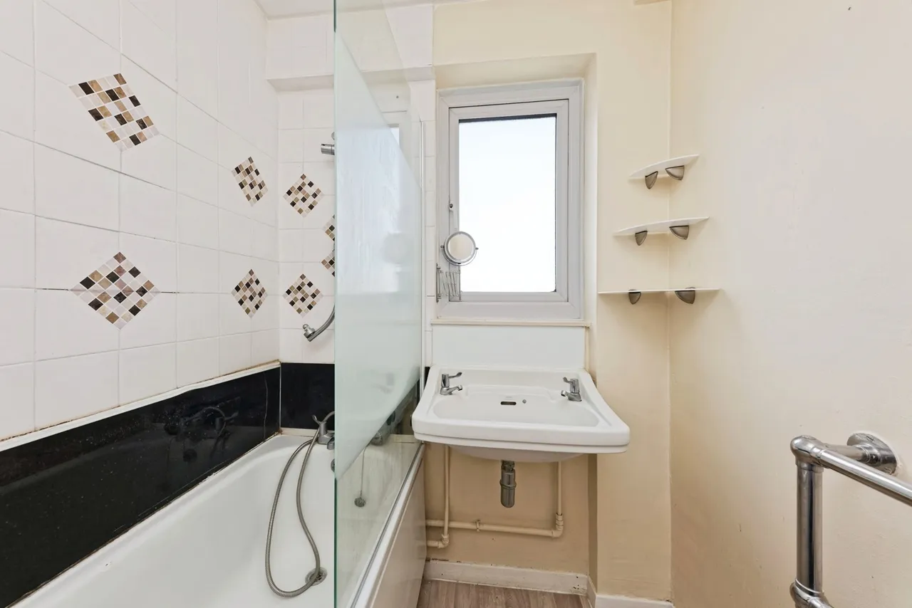 The Gateway, Dover, Kent, CT16, photo 11
