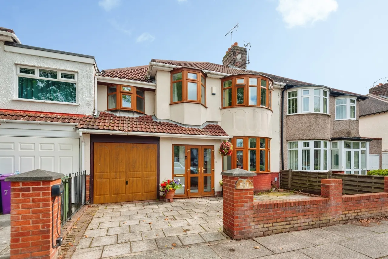 4 bed property for sale, Brodie Avenue, Liverpool, L19