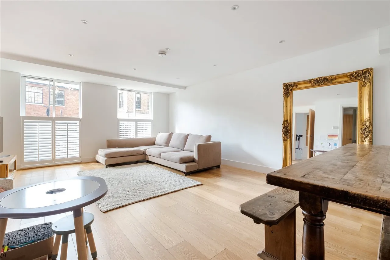 Owen Street, London, EC1V, photo 3