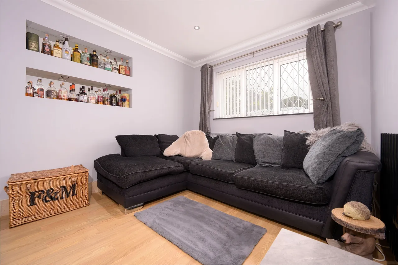 Doulton Close, Kettering, NN14, photo 7