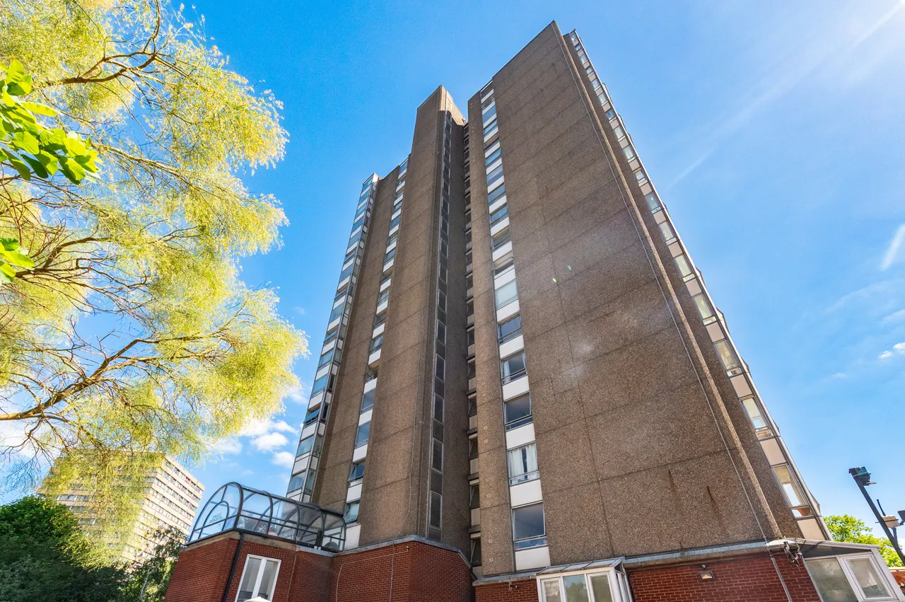 72 Eagle Heights, 8 Bramlands Close, London, photo 7