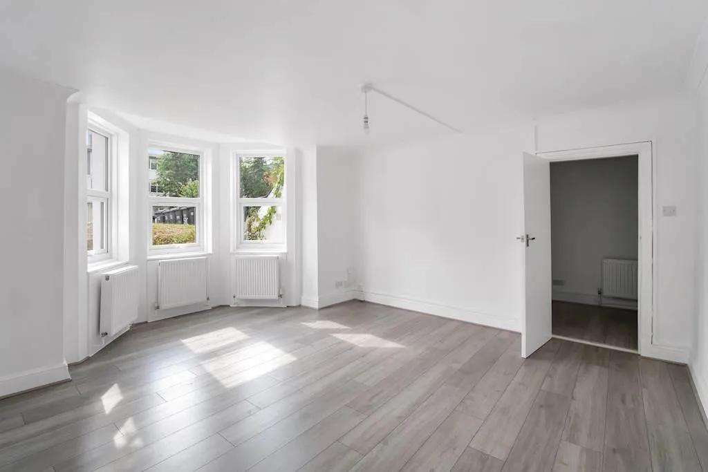 1 bed flat to rent, Selhurst Road, South Norwood, SE25