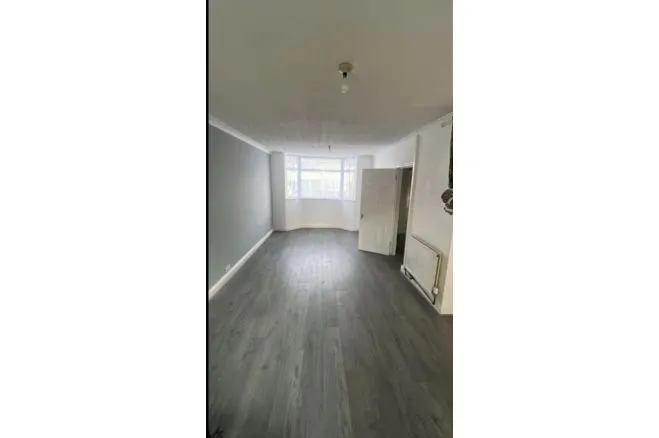 St. Christians Road, Cheylesmore, photo 3