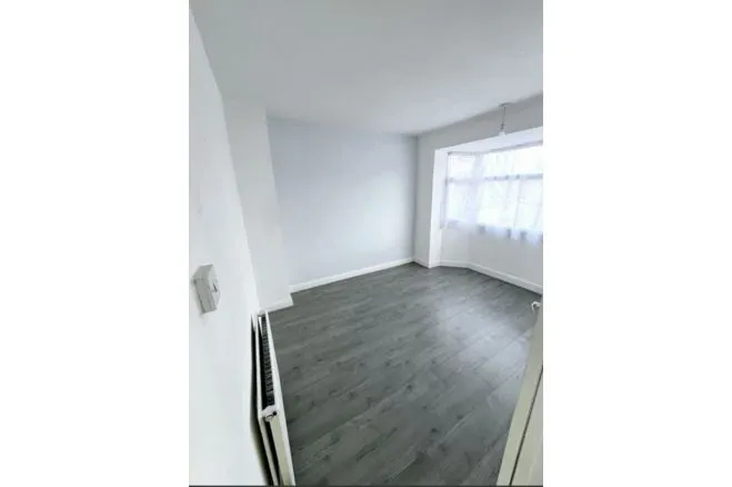 St. Christians Road, Cheylesmore, photo 6