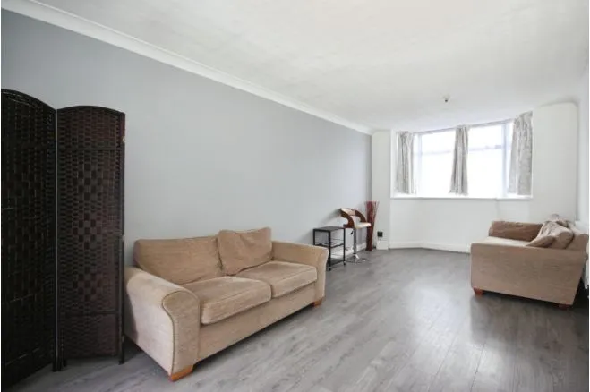 St. Christians Road, Cheylesmore, photo 8