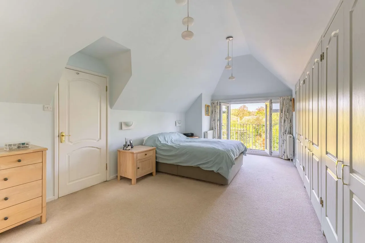 Heathway, East Horsley, KT24, photo 10