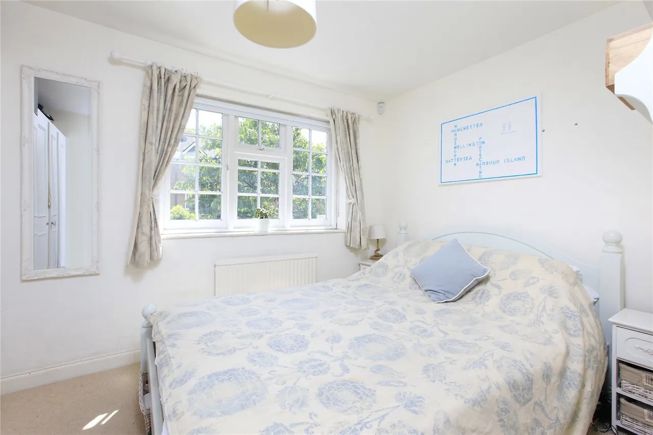 St Catherine's Close, Wandsworth Common, SW17, photo 9