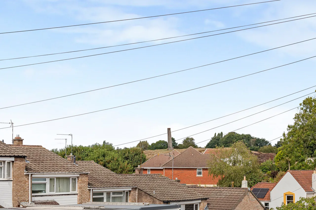 Petersway Gardens, St George, Bristol, BS5 8TA, photo 2