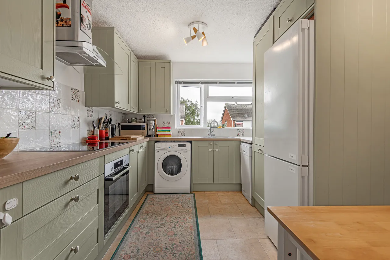 Petersway Gardens, St George, Bristol, BS5 8TA, photo 5