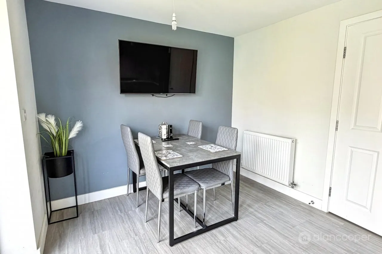 Sunburst Drive, Manor Fields, CV11, photo 9