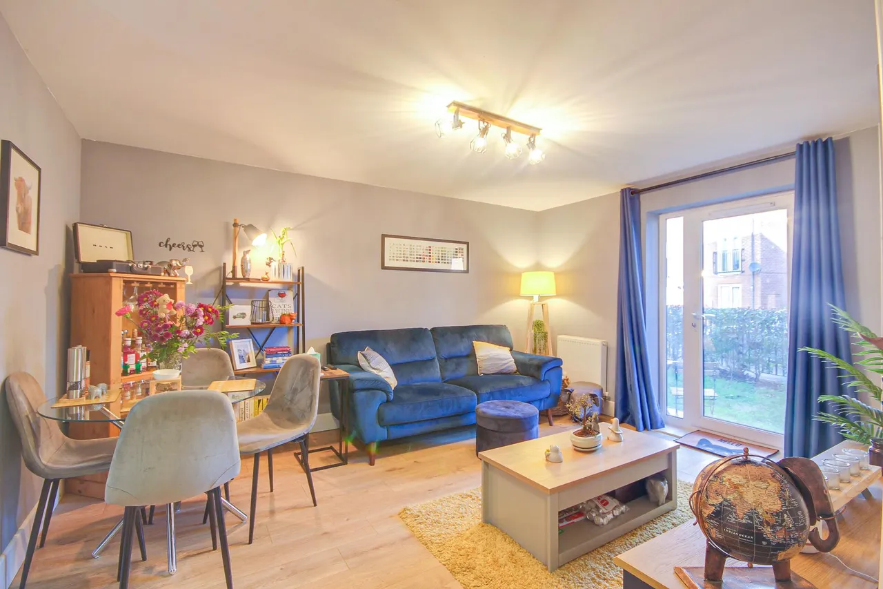 Longhorn Avenue, Gloucester, GL1, photo 8