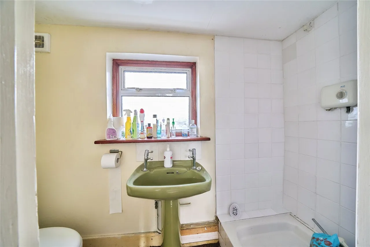 Studley Road, London, E7, photo 10