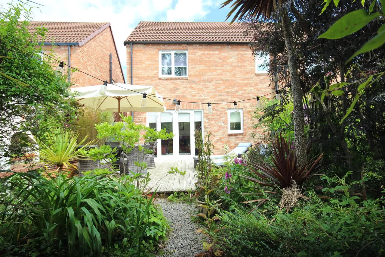 Scholars Drive, Hull, photo 24