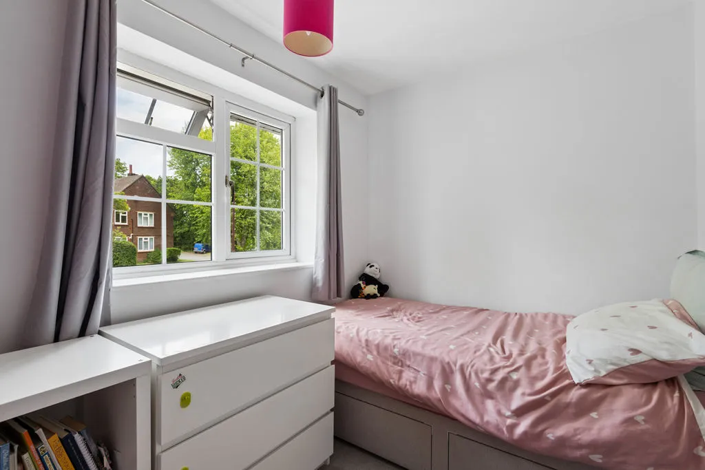The Shaw, Cookham SL6 9LX, photo 11
