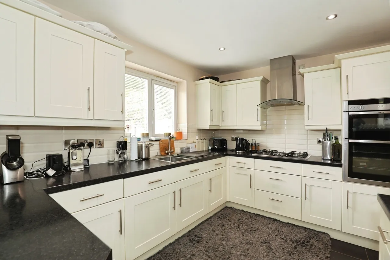 Dukes Way, Northwich, Cheshire, CW9, photo 5