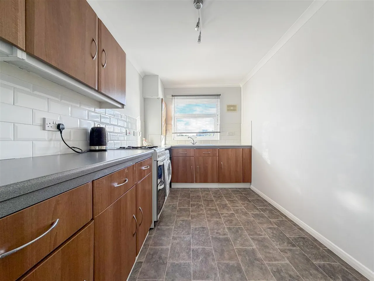 Collington Lane East, Bexhill-On-Sea, TN39, photo 4