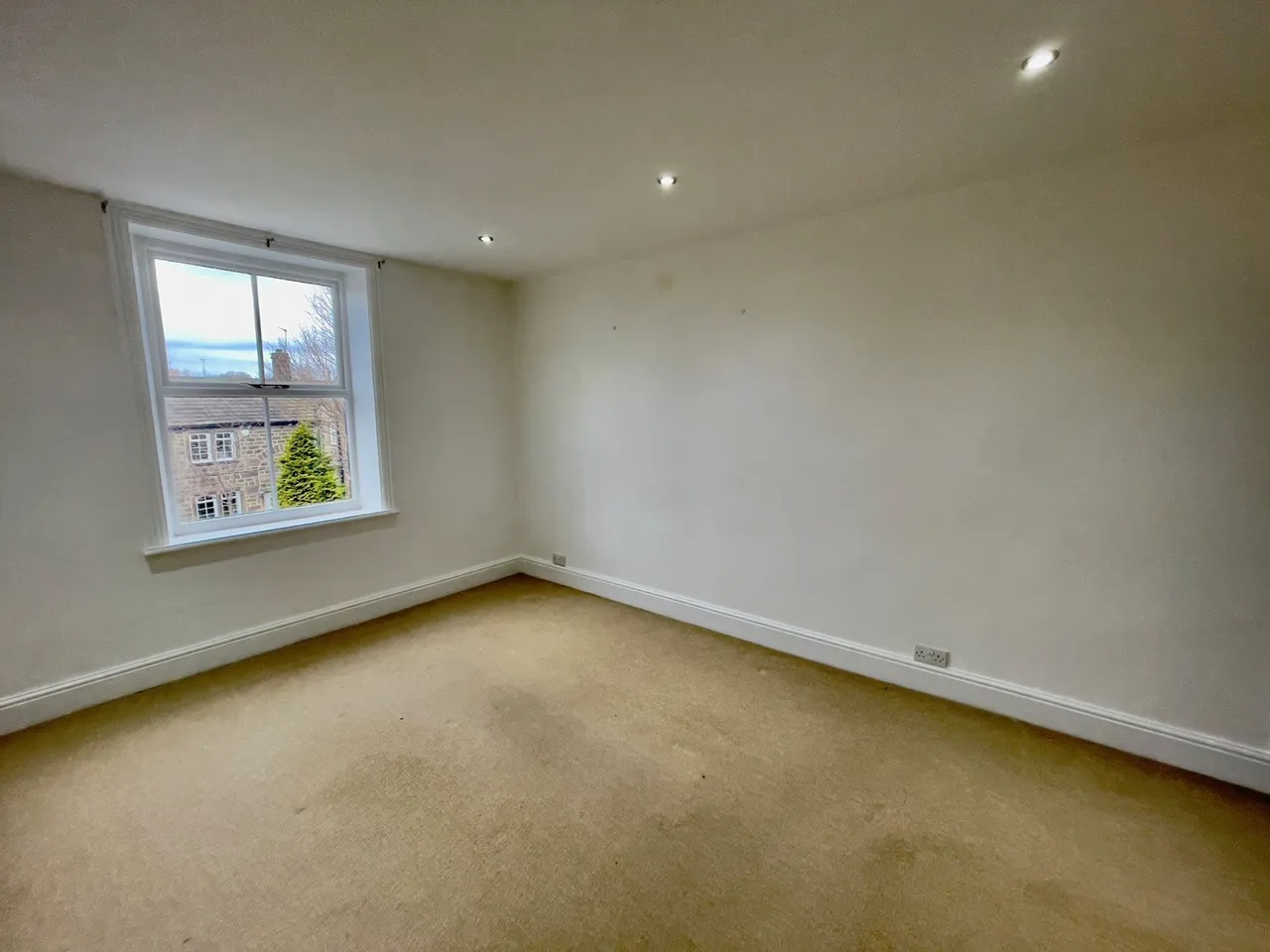 Town Street, Horsforth, LS18, photo 5