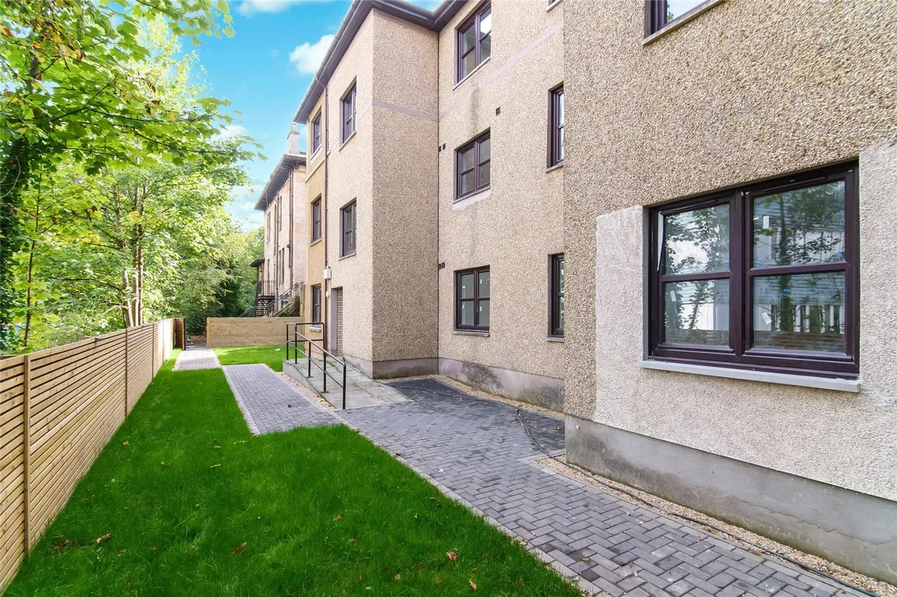 Main Road, Castlehead, PA2, photo 11