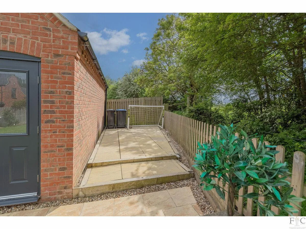 Paddock Way, Great Glen, LE8, photo 36
