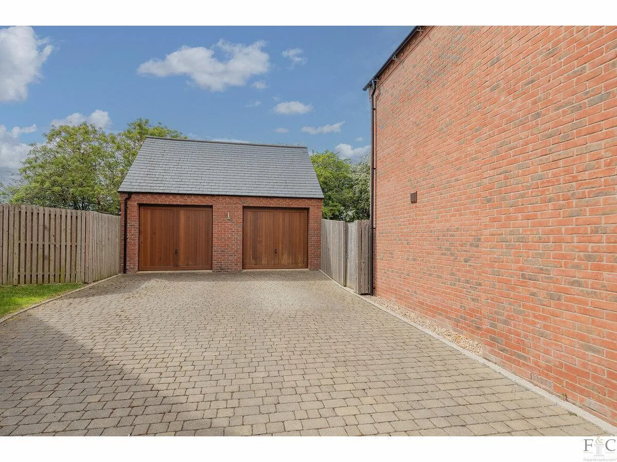 Paddock Way, Great Glen, LE8, photo 37