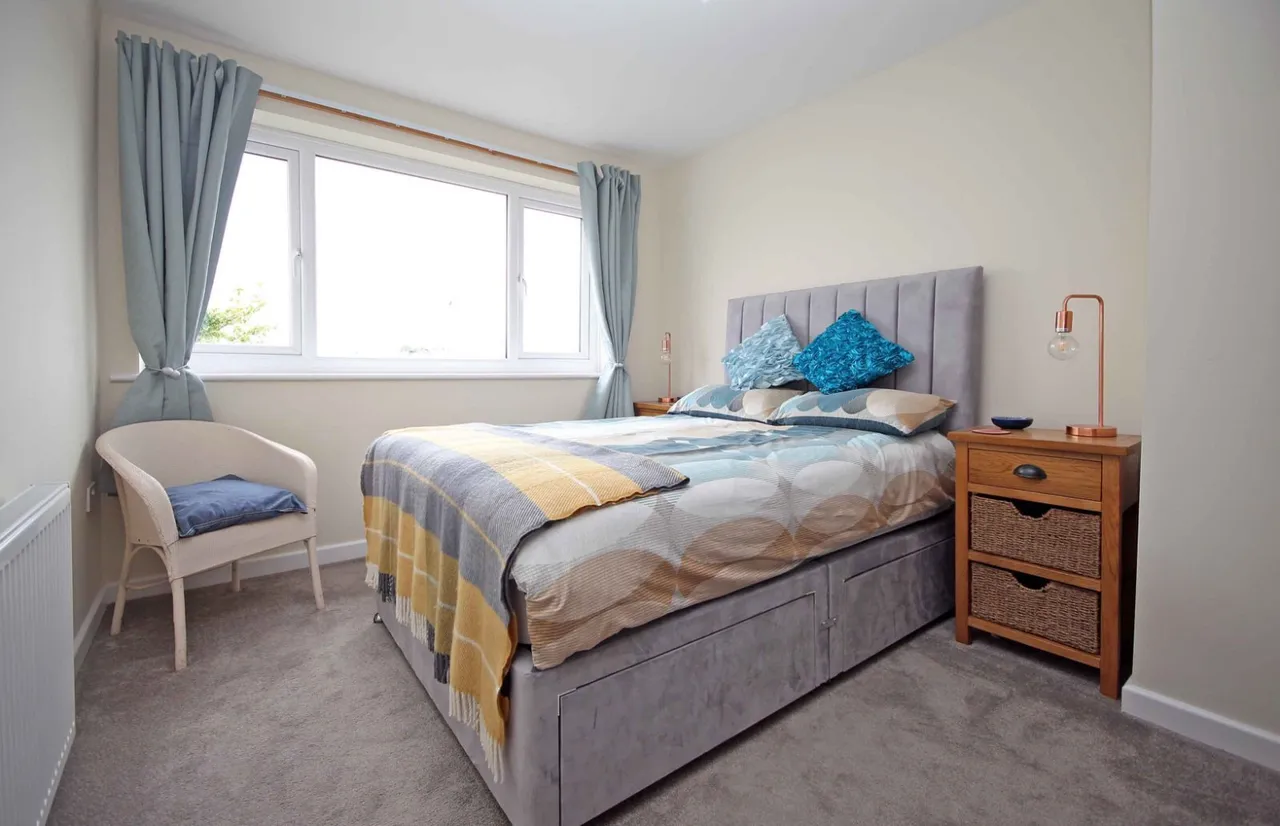 Roe Buck Estate, Llanfachraeth, photo 7