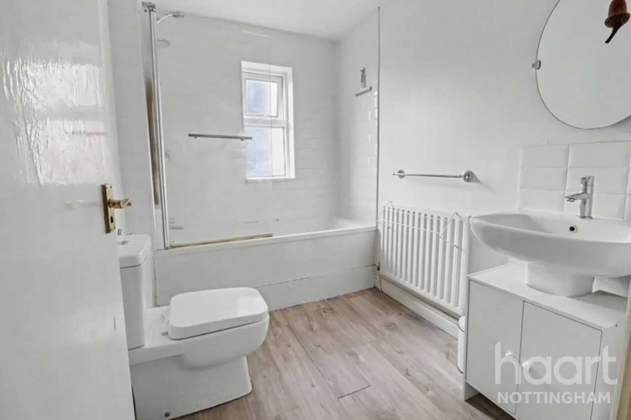 Henry Road, West Bridgford, NG2, photo 8