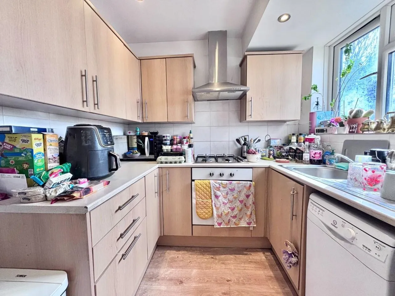Nestles Avenue, Hayes, UB3, photo 3
