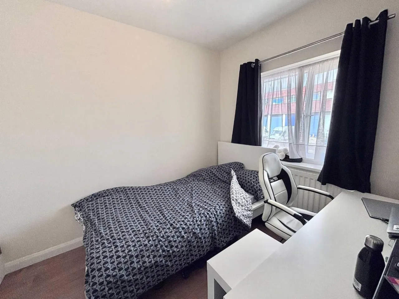 Nestles Avenue, Hayes, UB3, photo 10