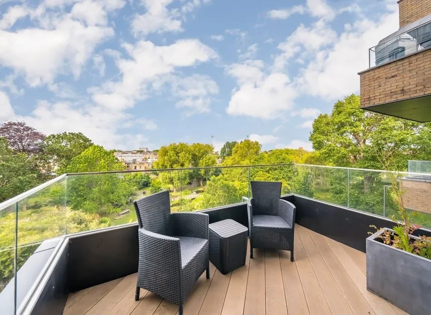 Wood Crescent, Shepherds Bush, W12, photo 5
