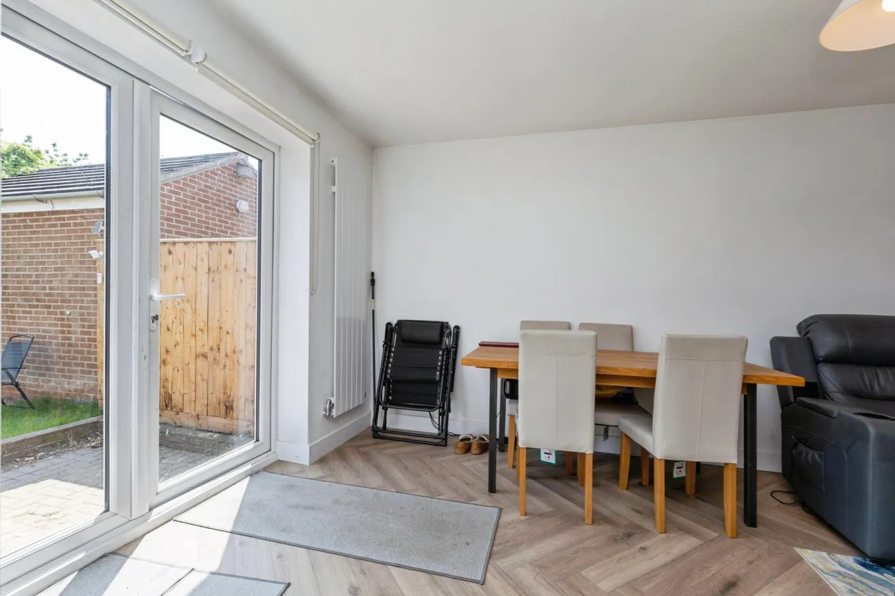 Canterbury Grove, Darlington, DL1, photo 10
