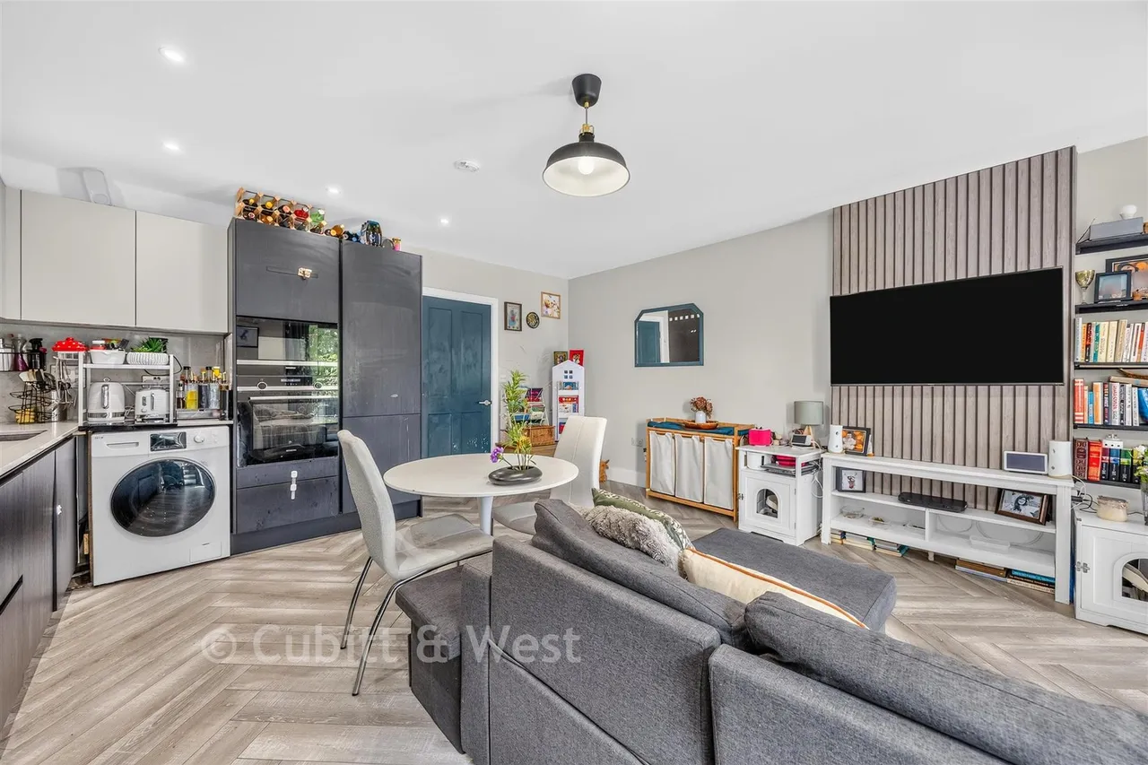 Woodcrest Road, Purley, CR8, photo 9