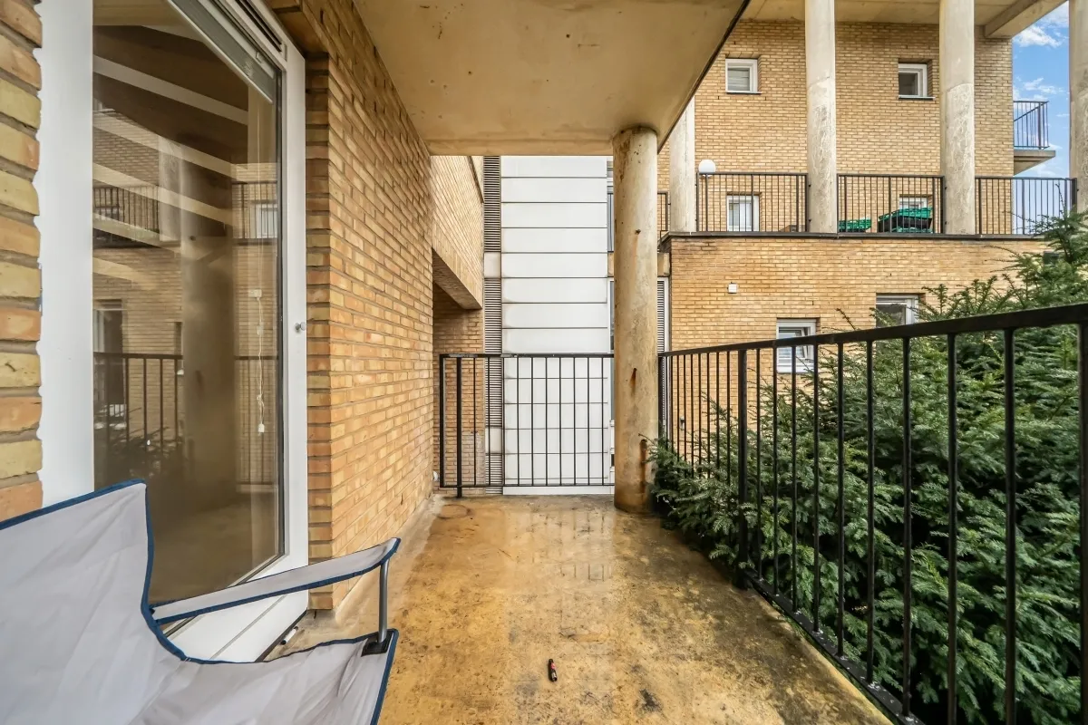 Queen Of Denmark Court, Rotherhithe, ..., photo 8