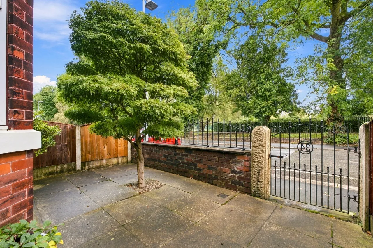 Pleasant Road, Eccles, M30, photo 18