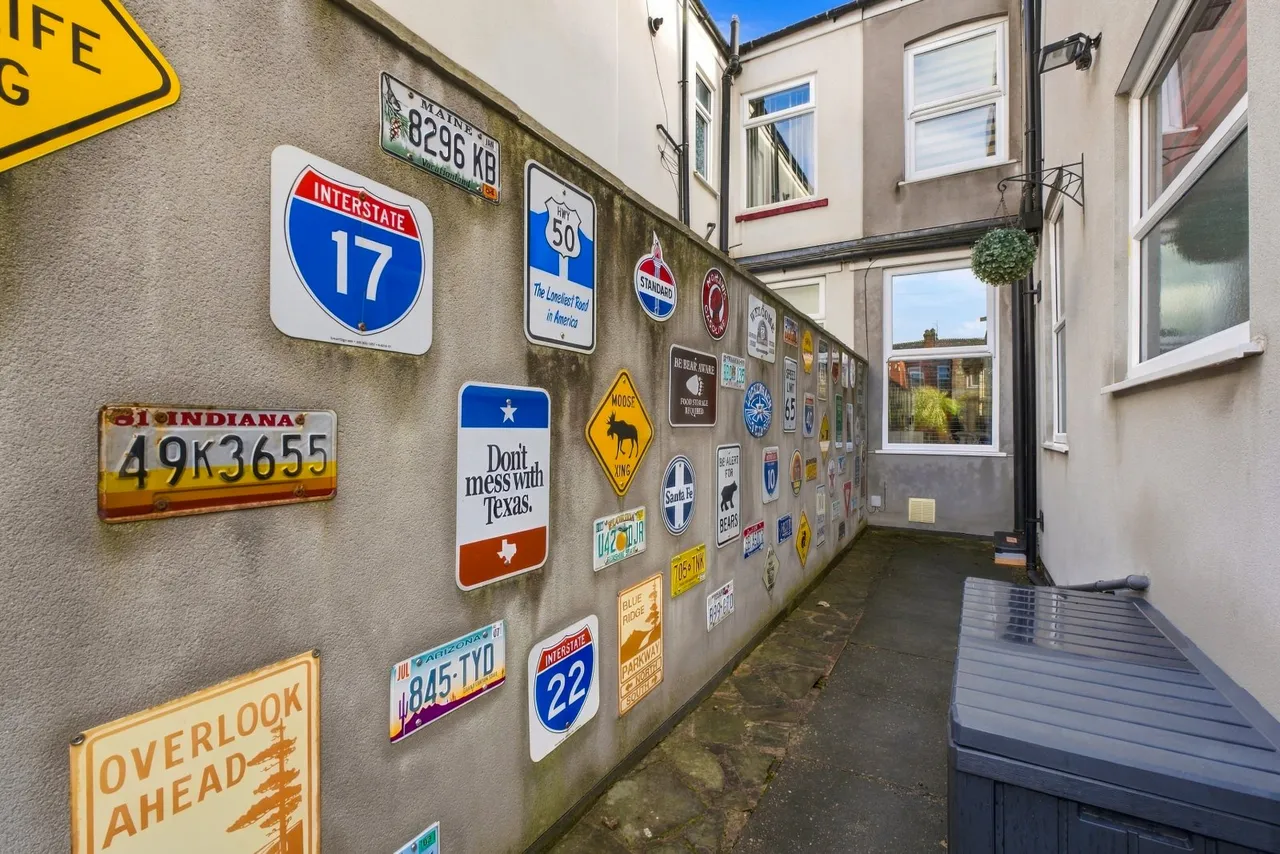 Pleasant Road, Eccles, M30, photo 11