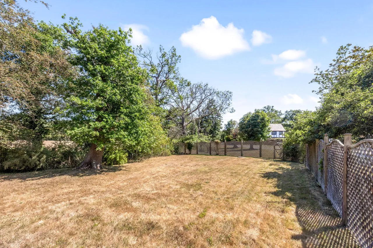Bognor Road, Broadbridge Heath, RH12, photo 22