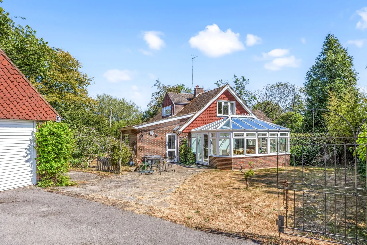 Bognor Road, Broadbridge Heath, RH12, photo 5
