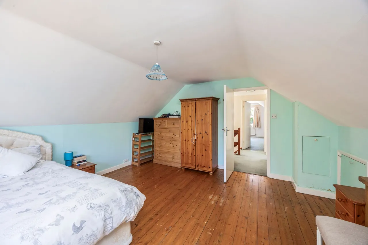 Bognor Road, Broadbridge Heath, RH12, photo 15