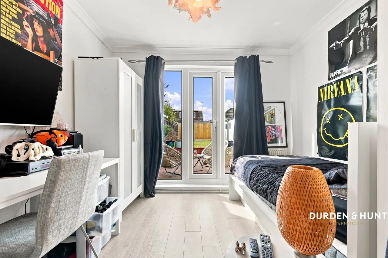 Grove Road, Rayleigh, SS6, photo 8