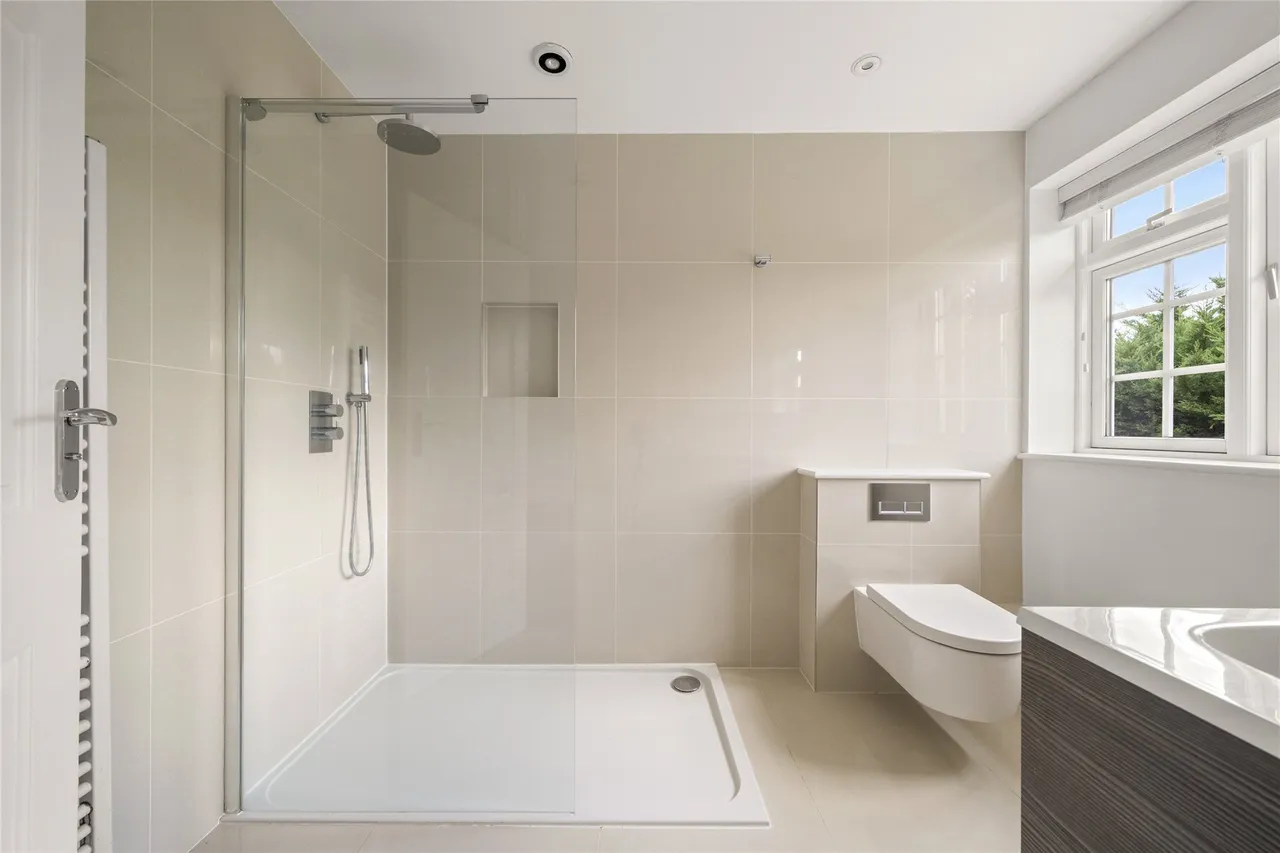 Fairacres, Cobham, Surrey, KT11, photo 10