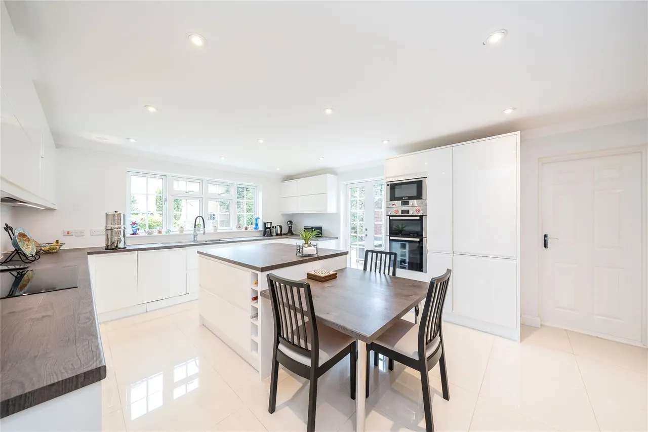 Fairacres, Cobham, Surrey, KT11, photo 4