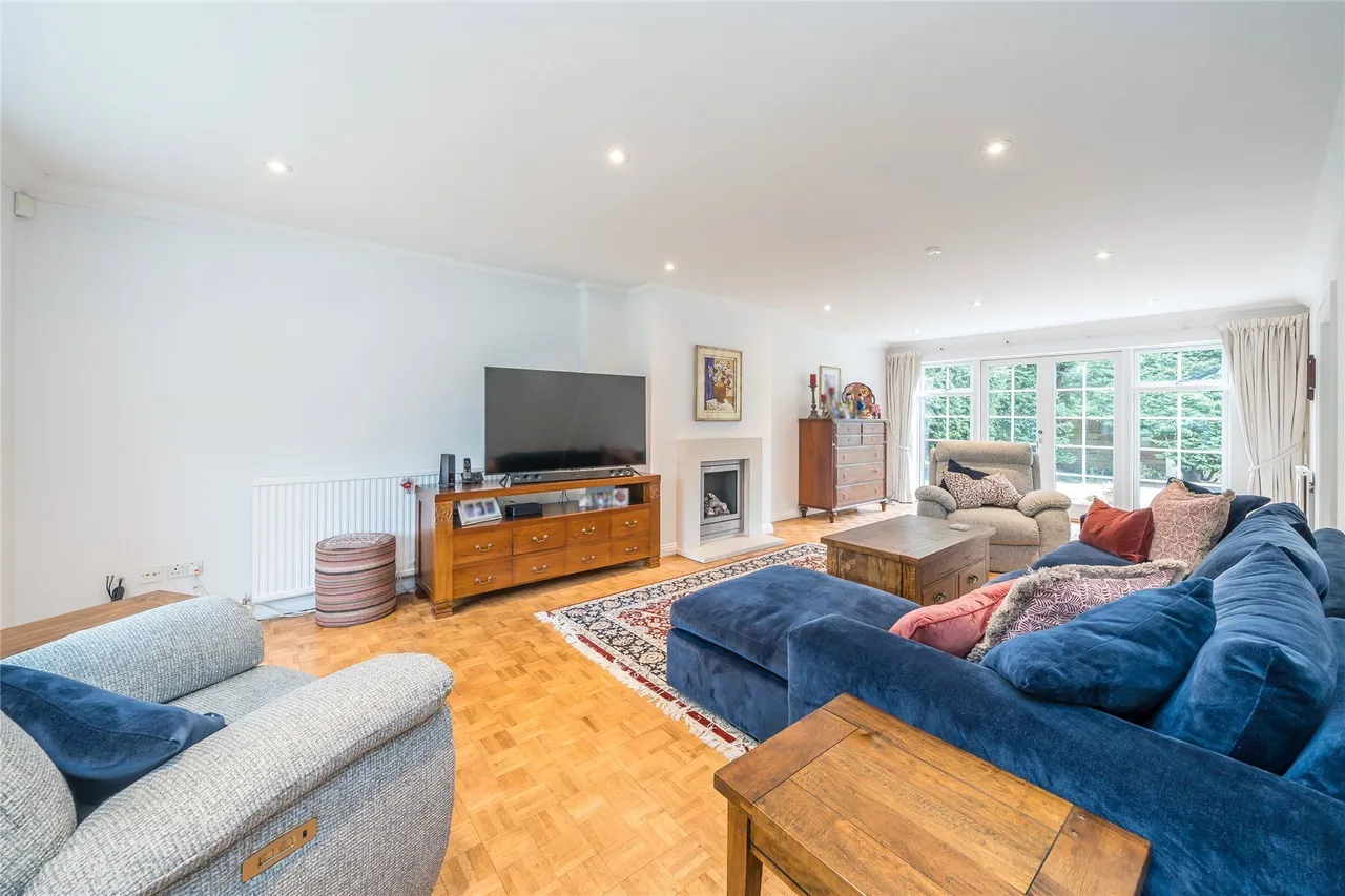Fairacres, Cobham, Surrey, KT11, photo 3