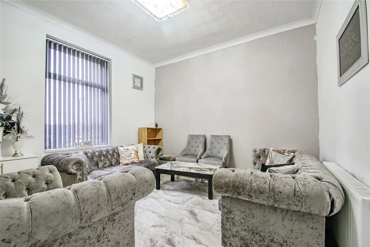 James Street, Bury, BL9, photo 5
