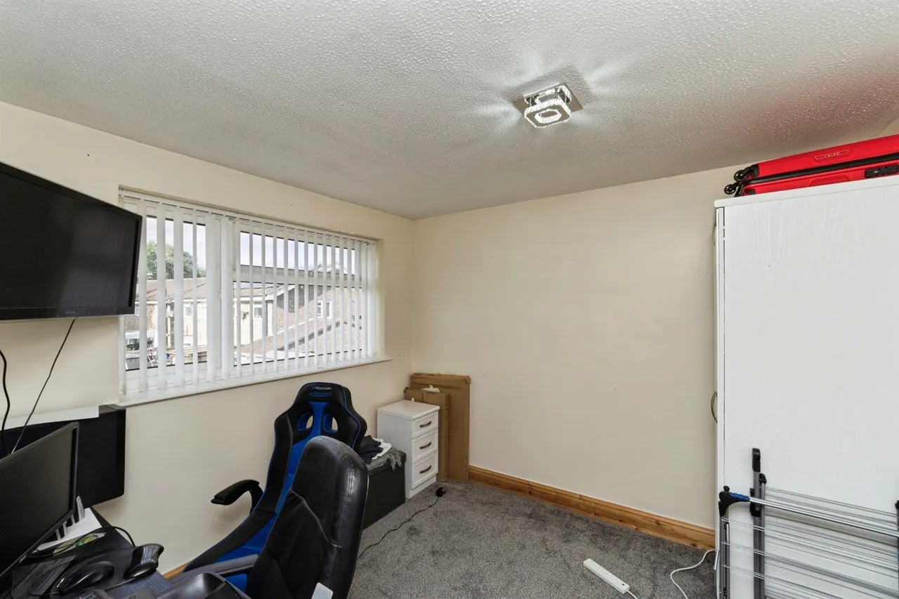 Whitelands Meadow, Wirral, CH49, photo 6