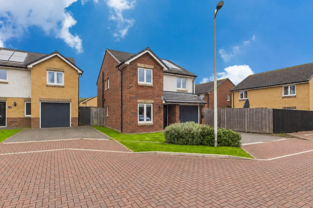 Craigtower Road, Motherwell, photo 26