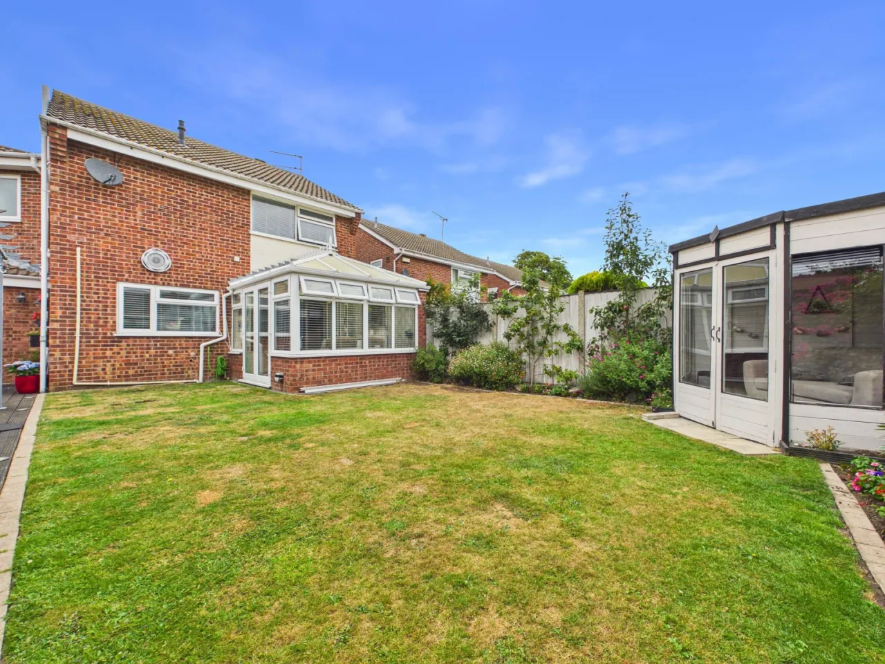 Lawrence Drive, Lowestoft, photo 23